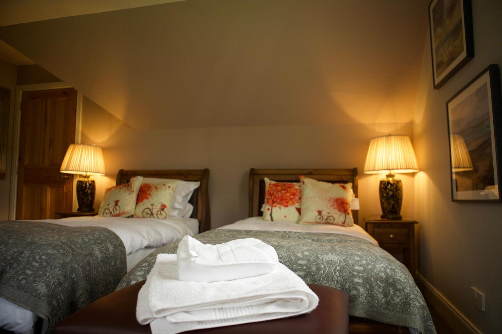 Clachan Garden B&B Garve Eksteriør billede
